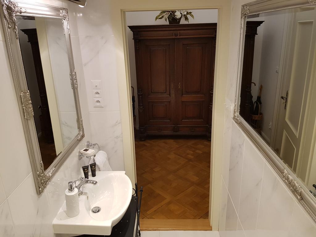 Charles Apartment براغ المظهر الخارجي الصورة